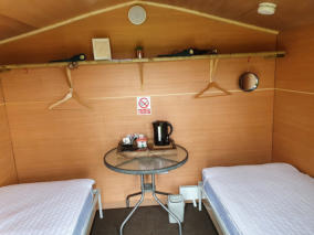 Camping Cabins at bikerscampsite.co.uk